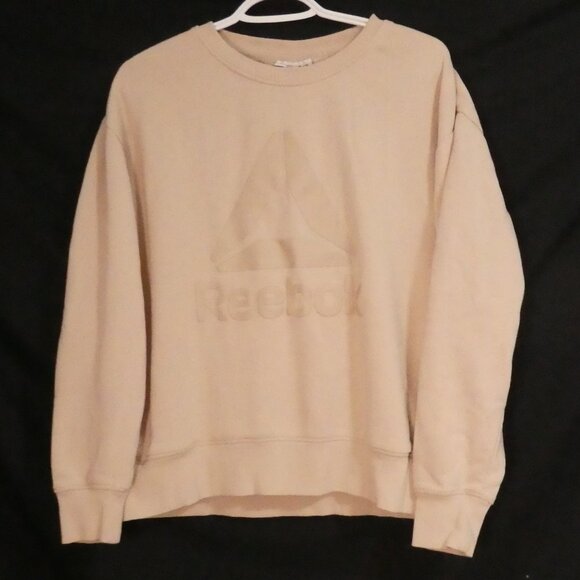 REEBOK | P2P 23 inches measured | Reebok Embossed Logo Sweatshirt - Picture 2 of 15